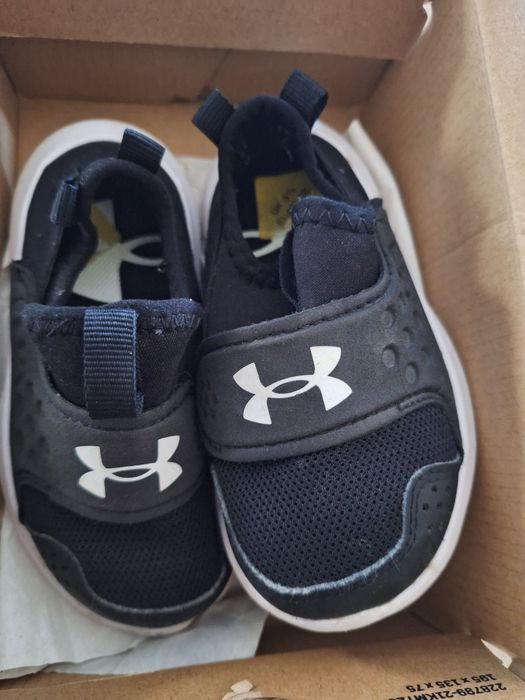 Adidasy Under Armour r.23