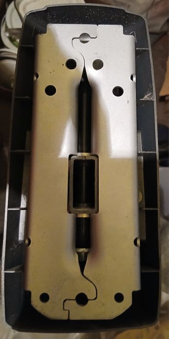 Кронштейн під телевізор на 21"