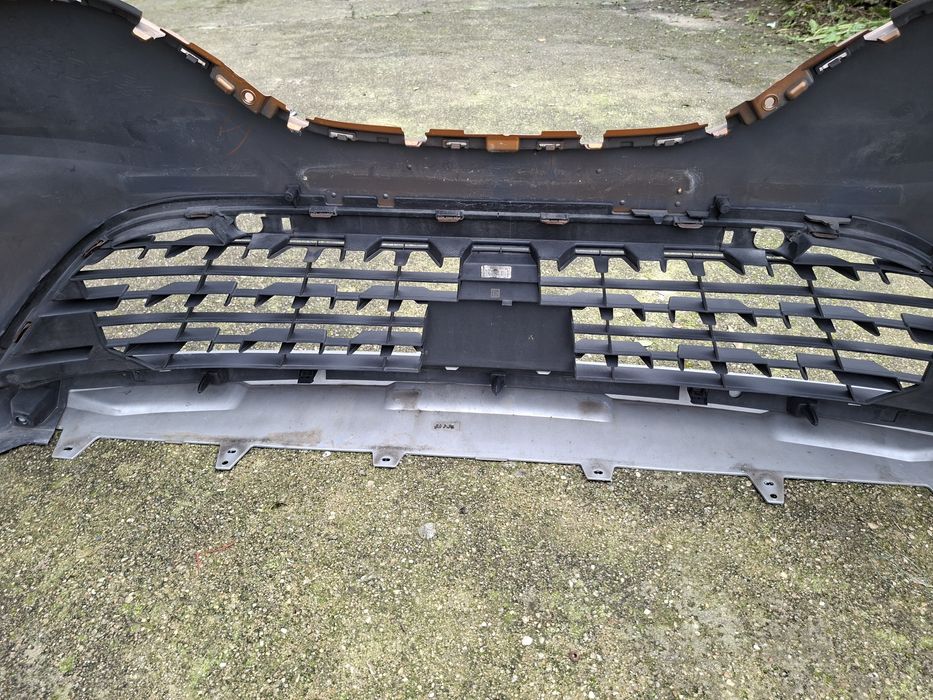 Renault Para choques frontal captur II. Farol/otica frente esquerda. F