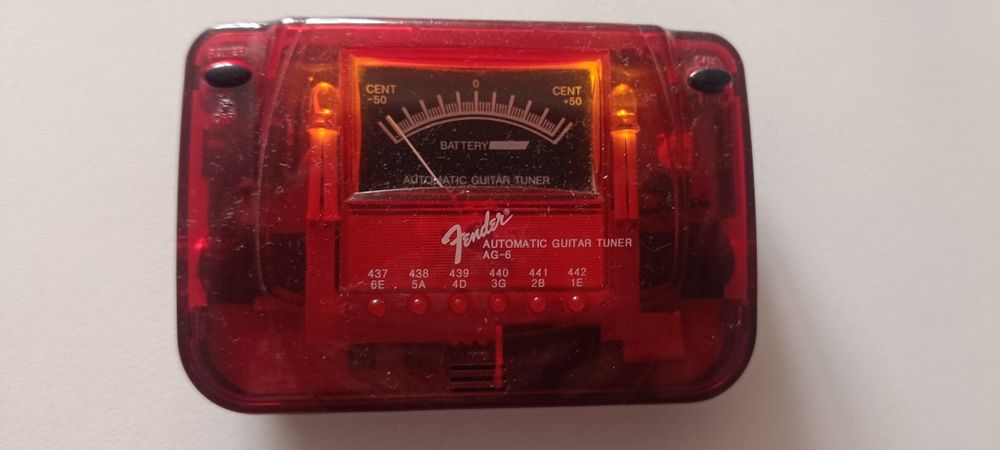 Tuner Fender AG-6 gitara bas