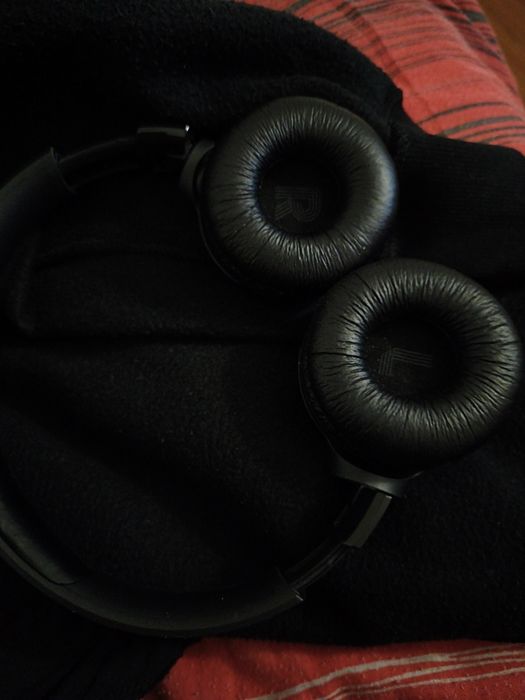 Fones Bluetooth JBL Tune 510BT - Como Novos