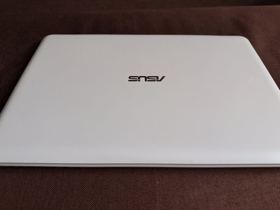 Продам ноутбук Asus