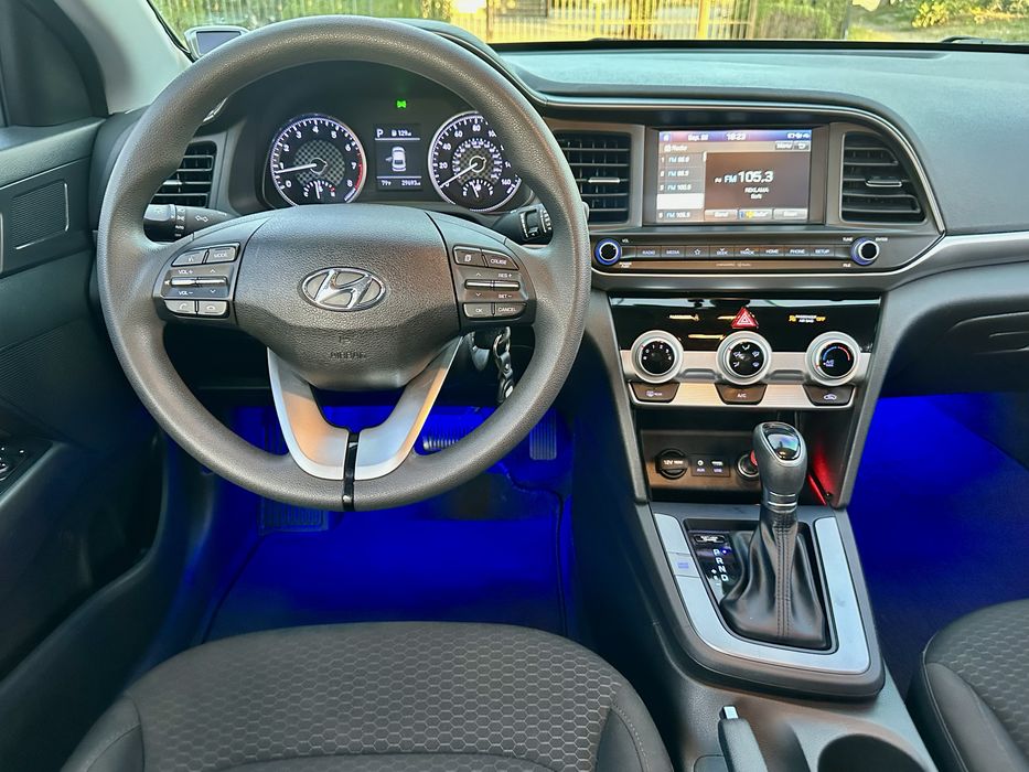 Зовсім НОВЕ АВТО ПРОБІГ 46 Тисяч Кілометрів!!! Hyundai Elantra 2.0