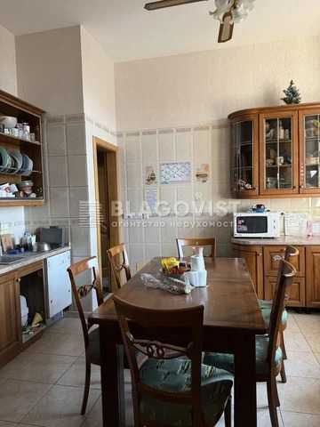 Продам 5- кімнатну квартиру на Кропивницького