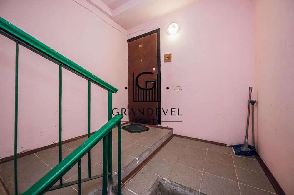 Продаж 2к квартири, Лютнева 1-1А, Бортничі, Харківський