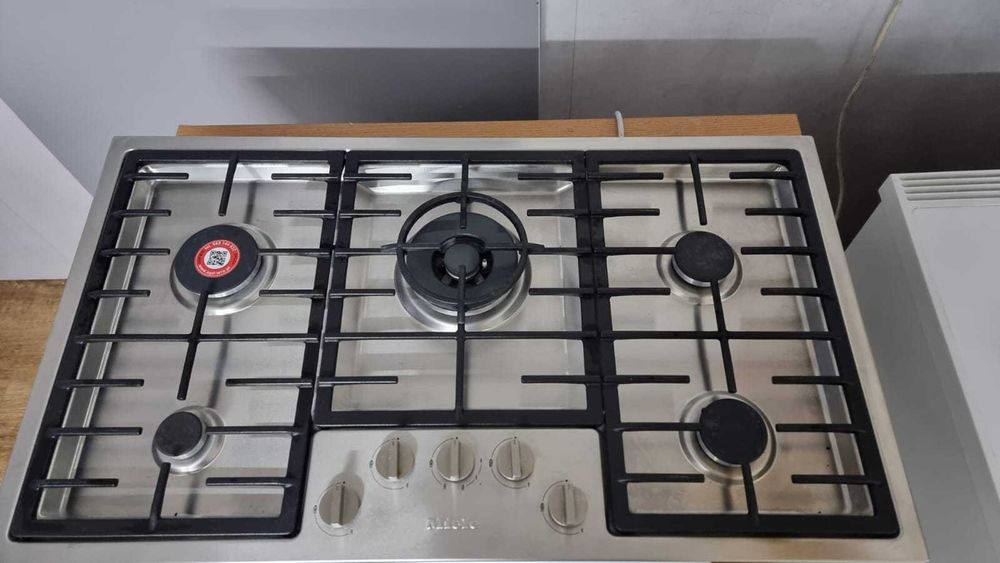 Płyta grzejna gazowa Miele KM 2356. szer. 88,8cm, QuickStart, Wok Dual