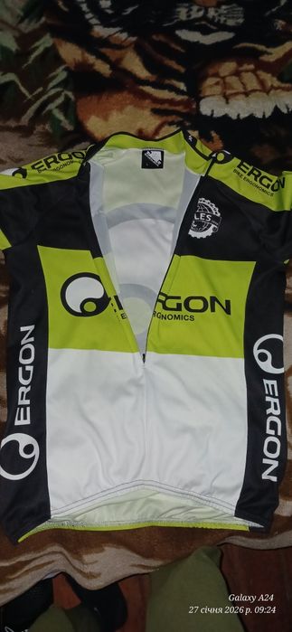 Продам кофту  для катания на кросовых мотоциклах,квадроциклах .