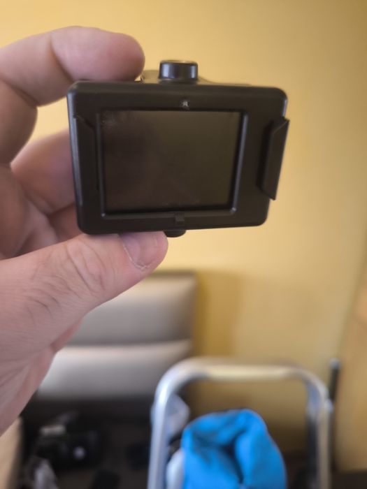 Câmara Excelvant portátil com dezenas de acessórios 4k