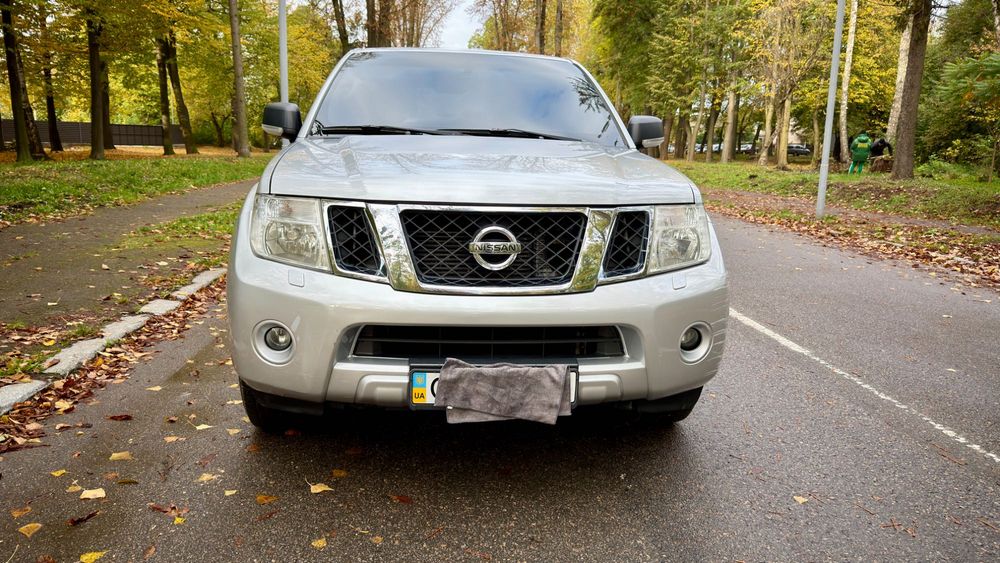 Nissan Pathfinder 2012