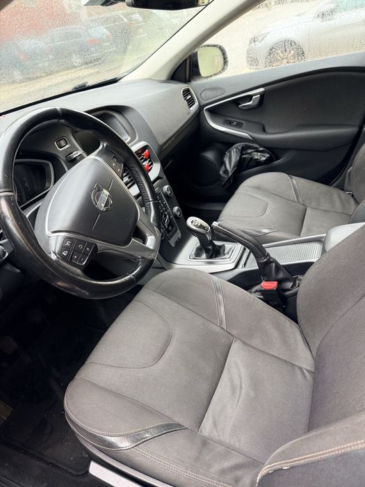 Volvo V40 D2 Cross Country