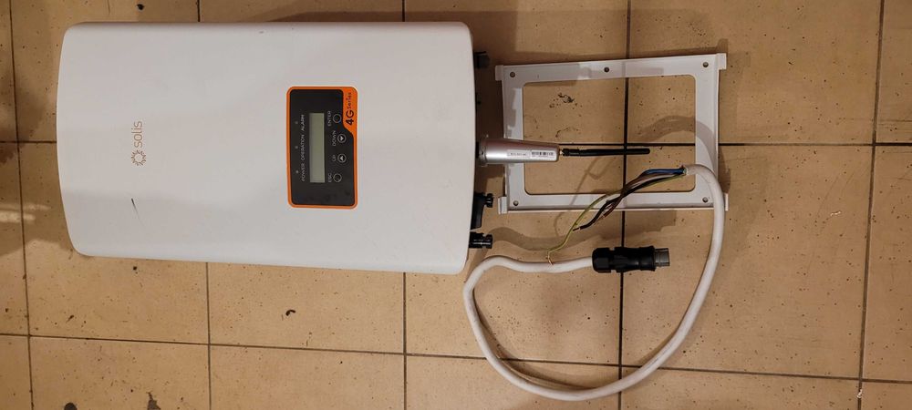 Falownik Solis 3P4K-4G + wifi