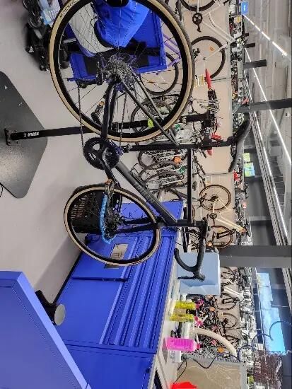 Rower szosowy Triban RC500 z hamulcami tarczowymi