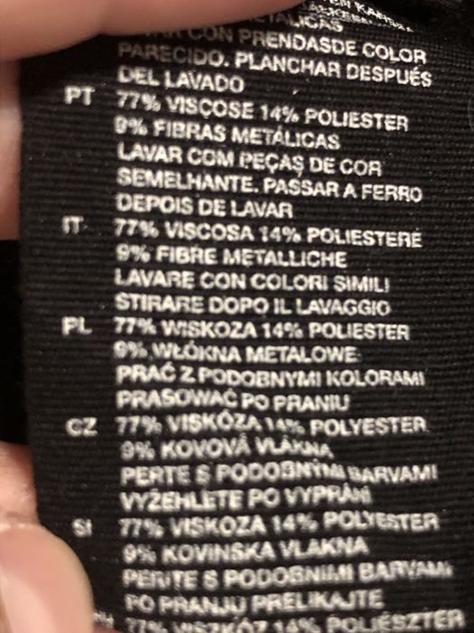 Sweter damski czarny rękaw 3/4