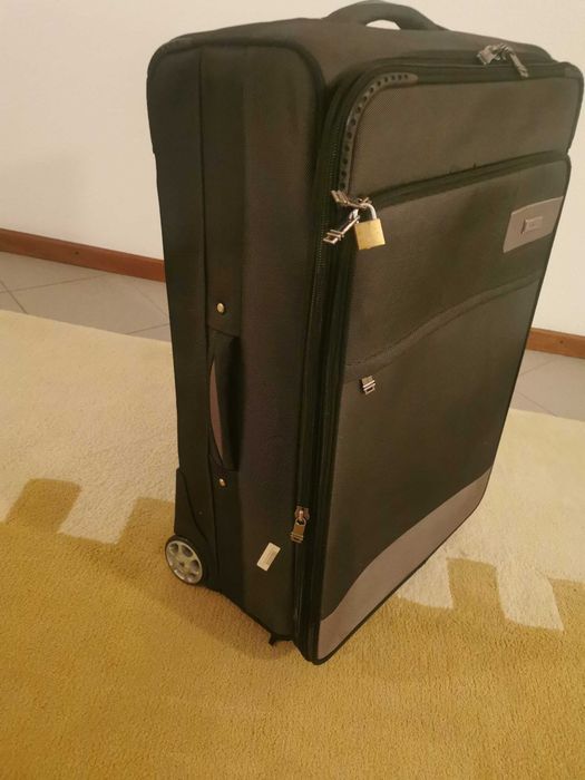 Mala de viagem grande