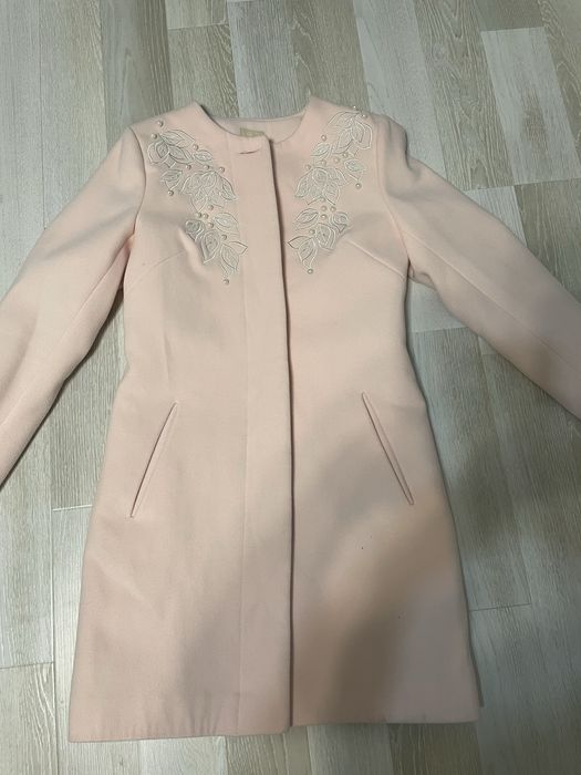 Пальто демісезонне