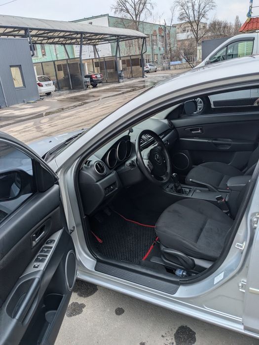 Mazda 3 (2007) 1.6 бензин