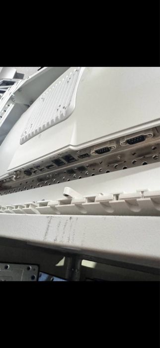 Медичні моноблоки Advantech СЕНСОРНІ! розпродаж, 15шт. лишилось!  POC-W242 AIO 23.8" IPS LED 1920x1080 Touch (Core i7-4650U/8GB/128GB) без ніжки