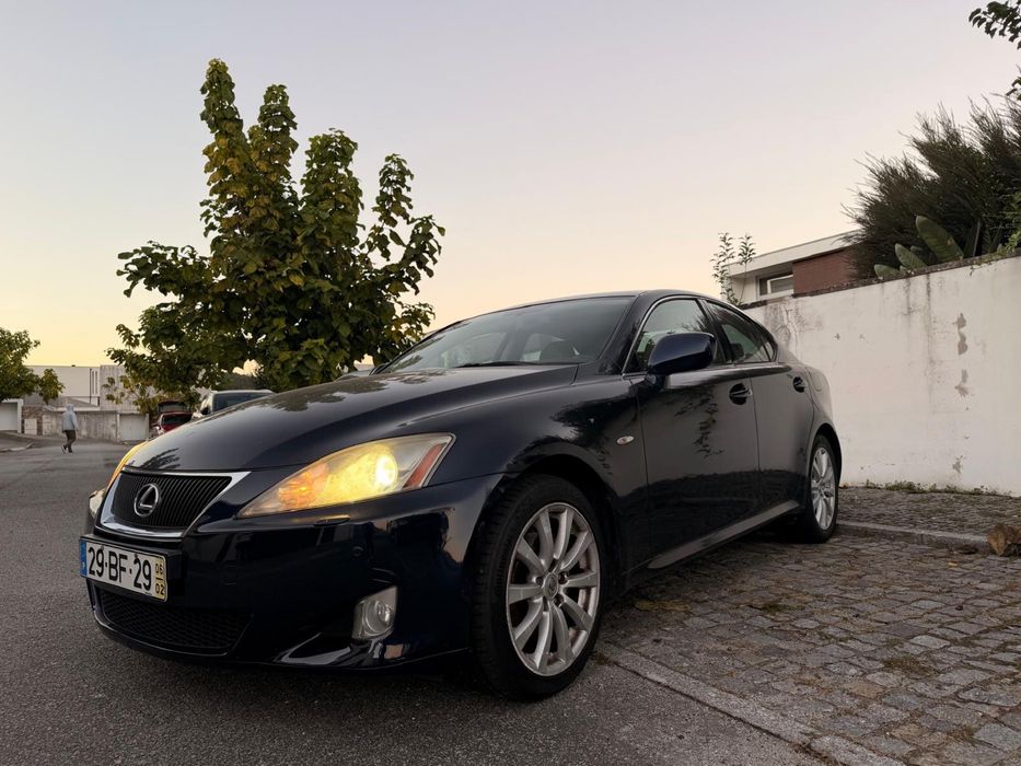 Lexus IS 220 D 117 CV