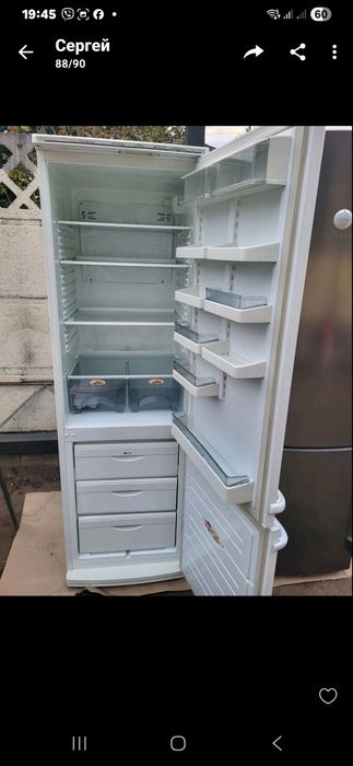 Продам холодильник Атлант.
