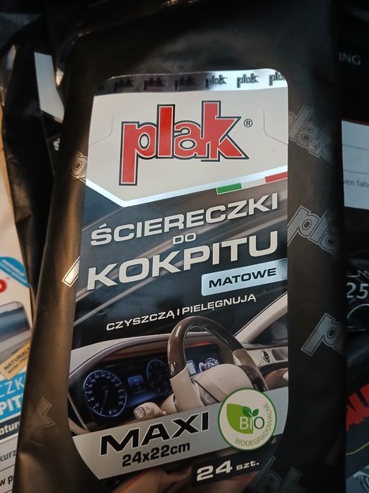 Chusteczki do kokpitu samochodowgo, plastiku
