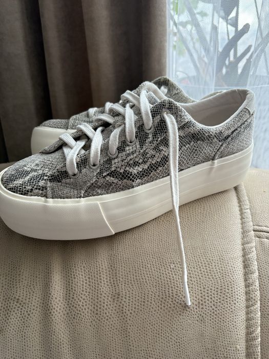 Кеди / Кросівки Zara