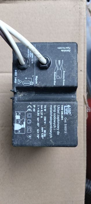 Używane oświetlenie wpuszczane .