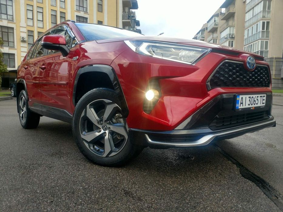 Toyota raf 4 plug-in prime