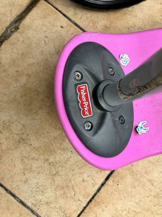 Trotinete Skate Fisher Price Bicicleta de equilibrio Chicco