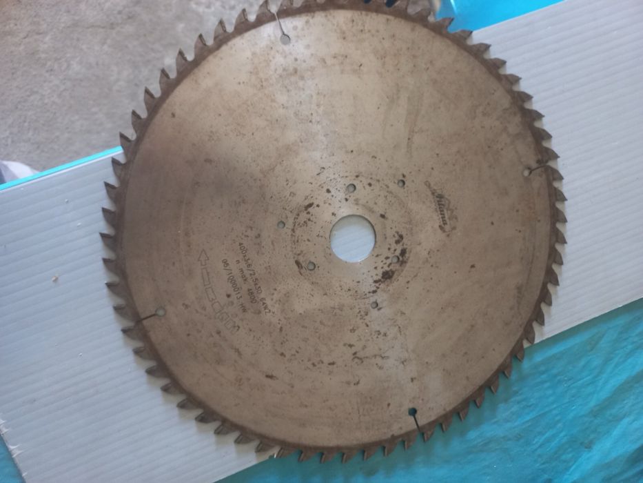 Пила по дереву Pilana