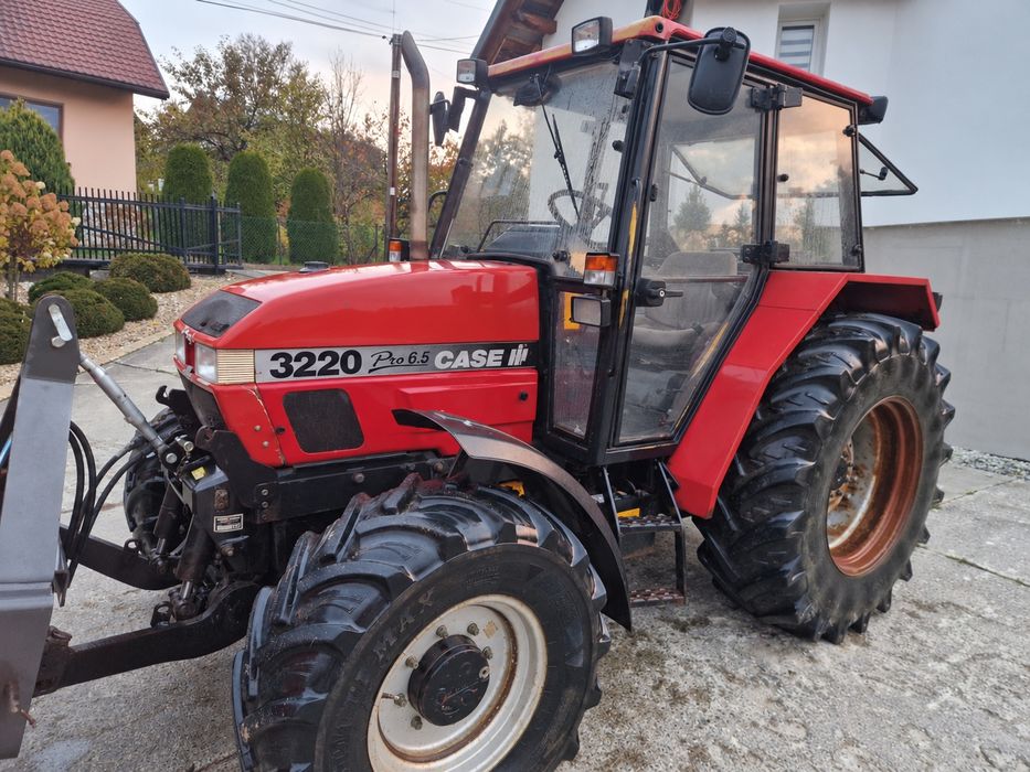 Ciągnik Rolniczy Case 3220