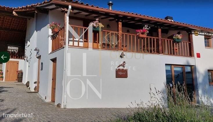Moradia de Charme com Recuperação Luxuosa em Formil – Bragança