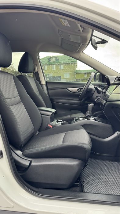 ОФІЦІЙНИЙ Nissan X-trail 2019 р 2.0 газ/бенз Автомат НЕ ФАРБОВАНИЙ