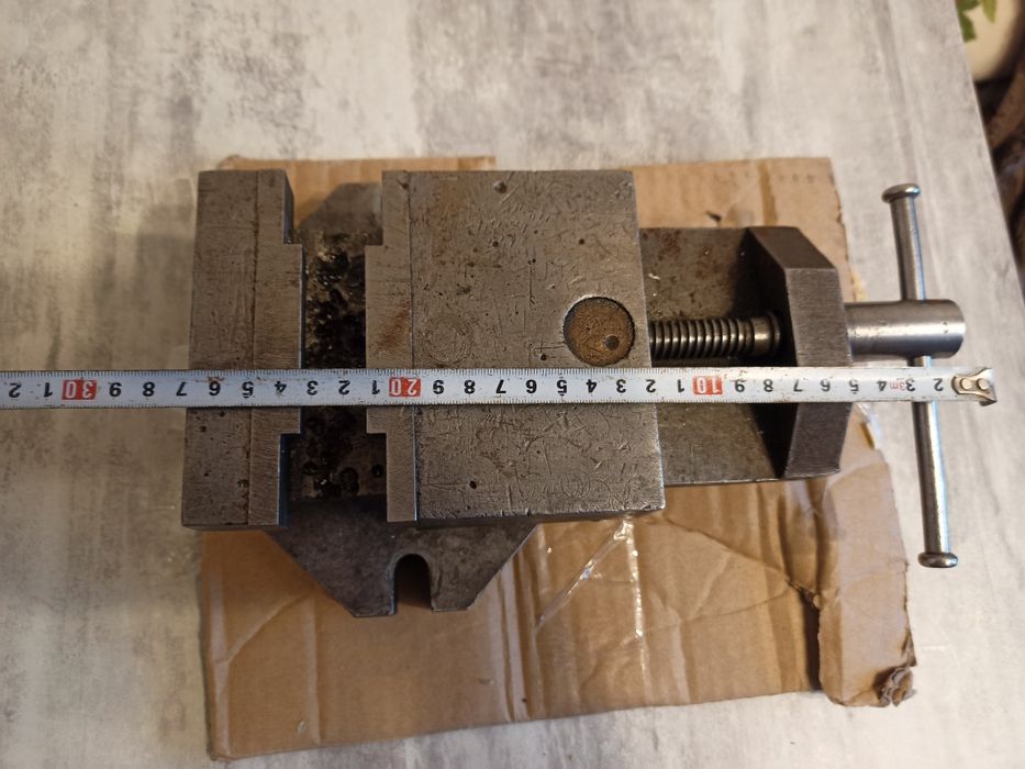 Тиски производства СССР