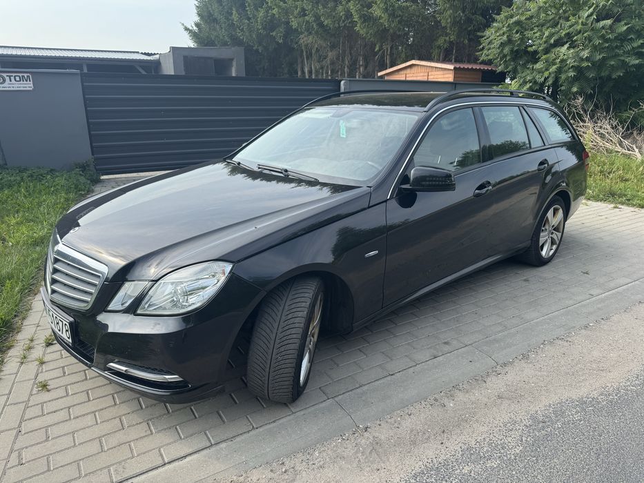 Mercedes-Benz E‑Klasa W212 2.2 CDI / manual / 170 kM / 22 400 zl