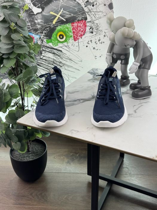 Кросівки Skechers Dynamight 38 розмір Е16367