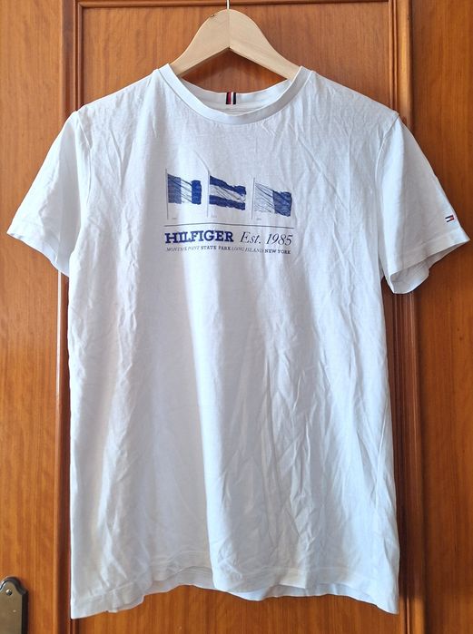 T-shirt Tommy Hilfinger 176 cm 16 anos