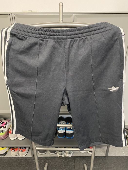 Calções Adidas Originals (Tam L)