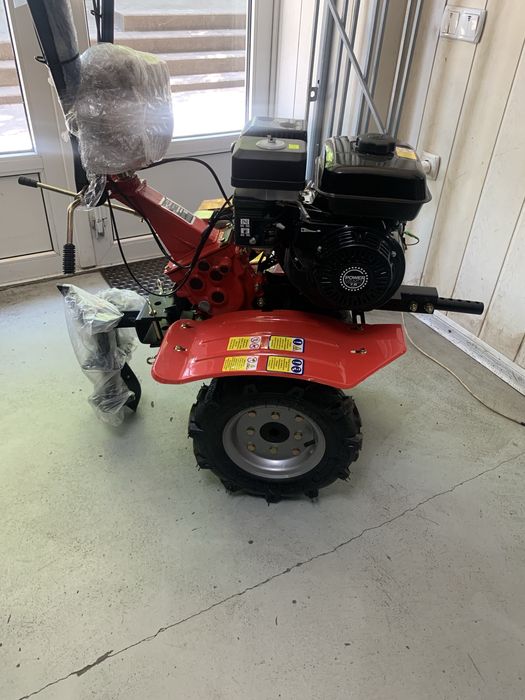 Мотоблок бензиновый с фрезой