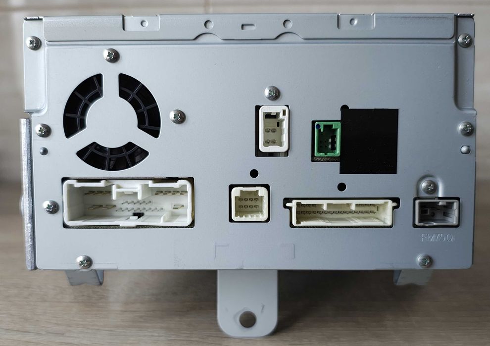 Panel audio i nawigacji do Mazdy CX-5, rocznik 2014