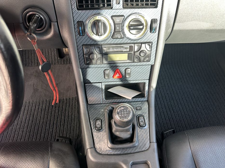 Mercedes-Benz SLK 200 — fotografia 10