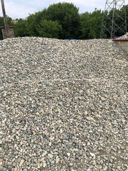 Żwir budowlany i ozdobny