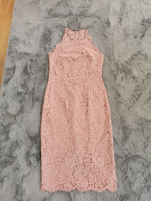 Sukienka koronkowa