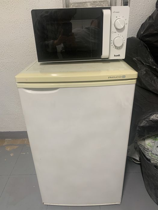 Vende se frigorifico e microondas