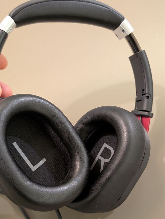 Headphones Austrian Audio Hi x-15