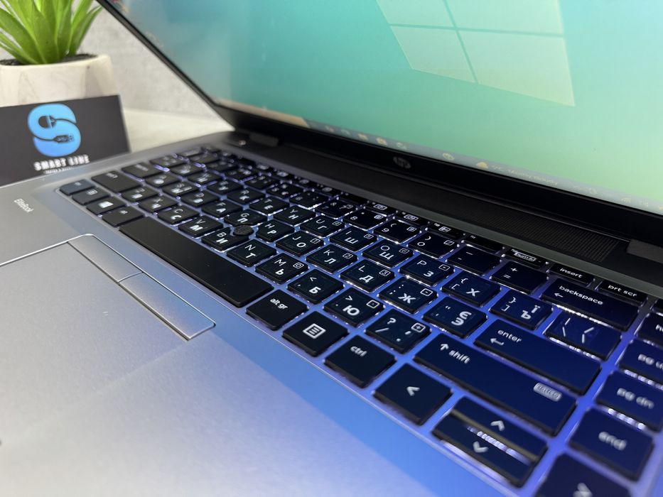 200gb ssd/8gb ddr4/Стильний ноутбук Hp Mt43/14"