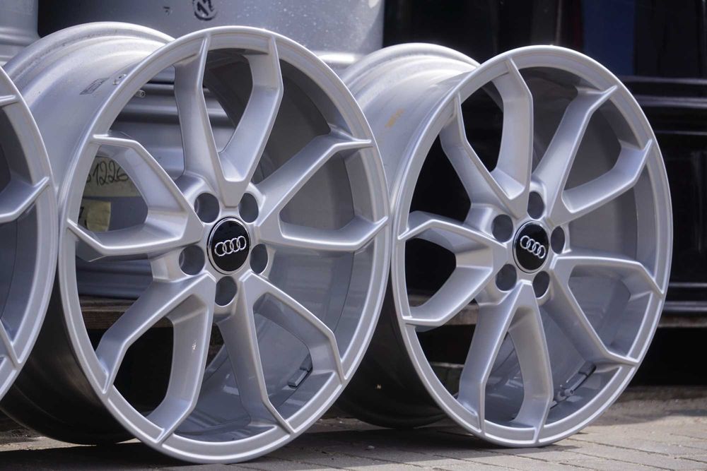 Alufelgi oryginal Audi 5x100 7,5Jx17 et46 cb57,1mm piekne, jak nowe!