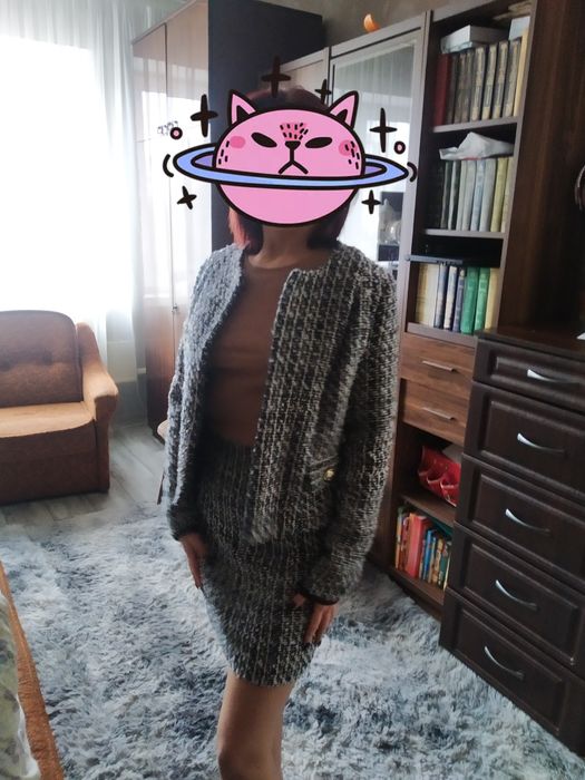 Продам костюм пиджак/юбка(мини),рр S, состояние отличное