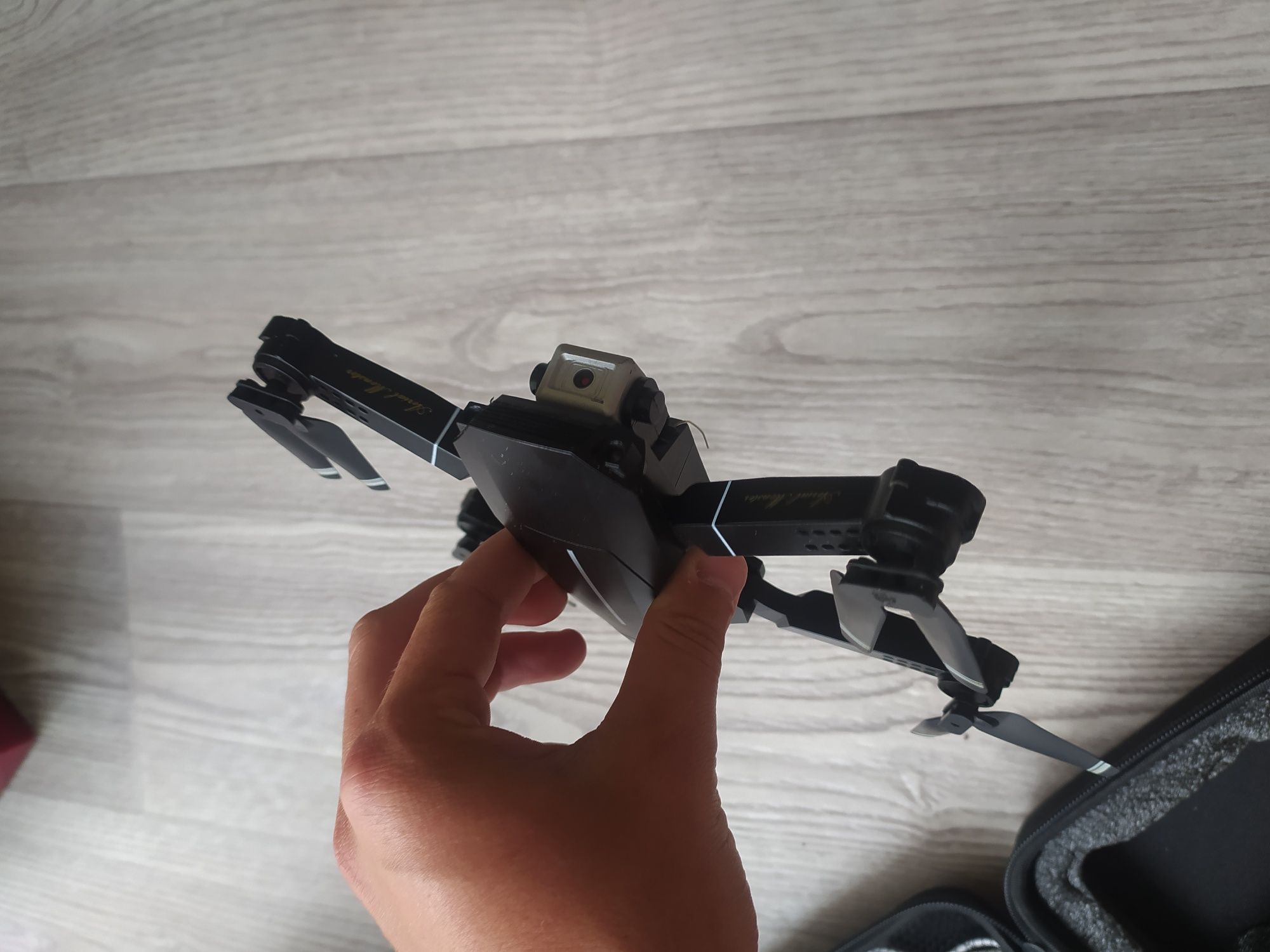 Eachine E98 3 700 Olx