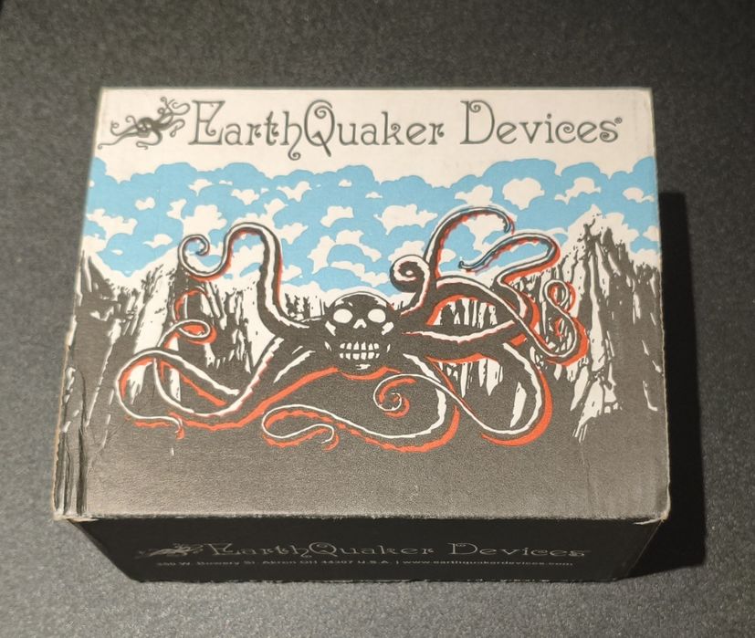 Earthquaker Devices Avalanche Run