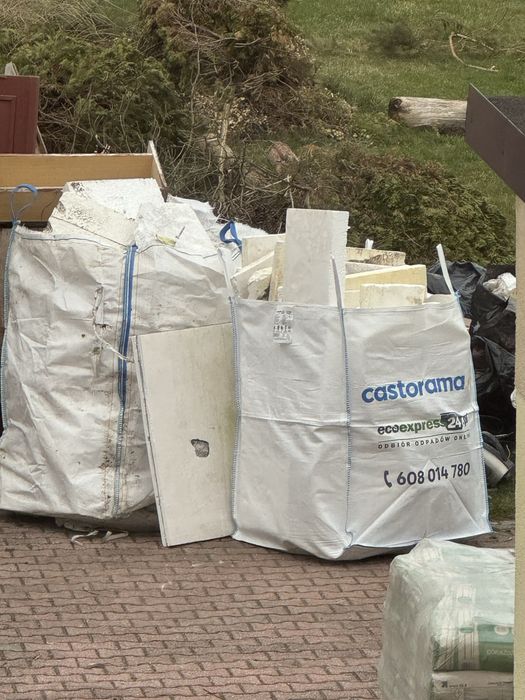 Oddam styropian po budowie, skrawki i pełne płyty